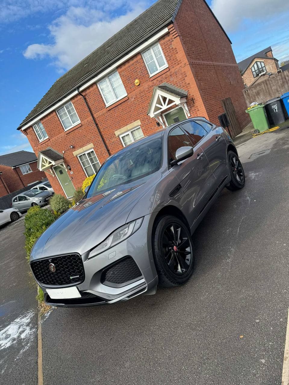 Jaguar F-PACE looking like new after a full valet inside and out